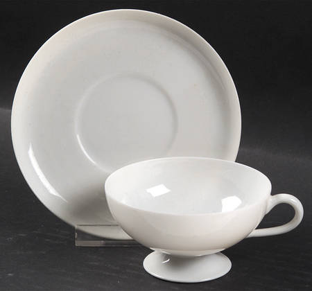 H20 Footed Demitasse Cup & Saucer Set