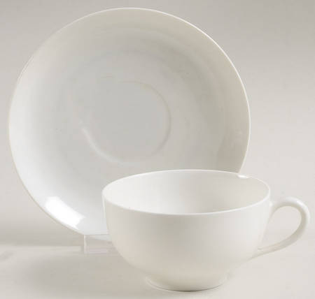 H20 Flat Cup & Saucer Set
