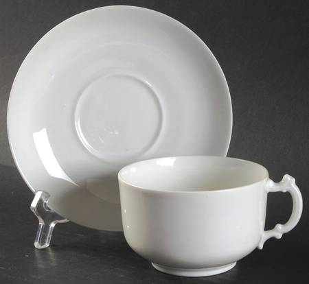 H20 Flat Cup & Saucer Set