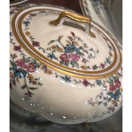 H207 Sugar Bowl & Lid