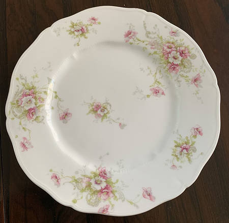 Schleiger 313-2 Luncheon Plate