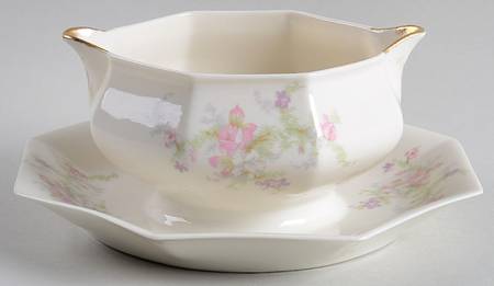 H257 Gravy Boat with Attached Underplate by Haviland