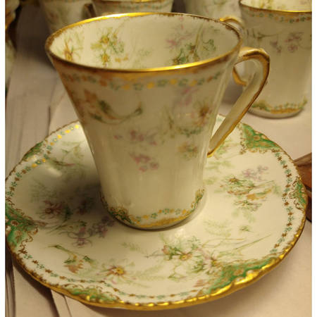 H264 Chocolate Cup & Saucer Set