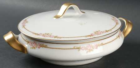 H282 Round Covered Vegetable by Haviland