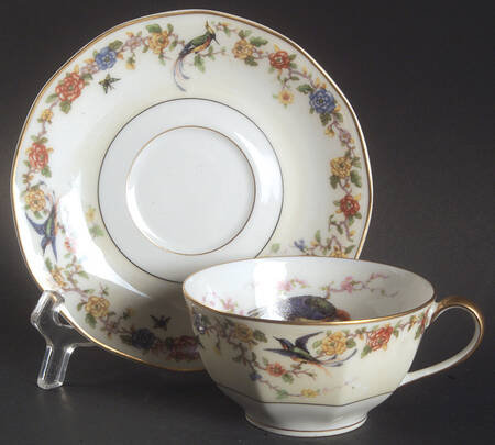 H318 Flat Cup & Saucer Set