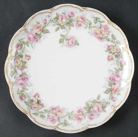 H319 Coupe Salad Plate