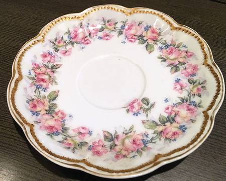 H319 Saucer