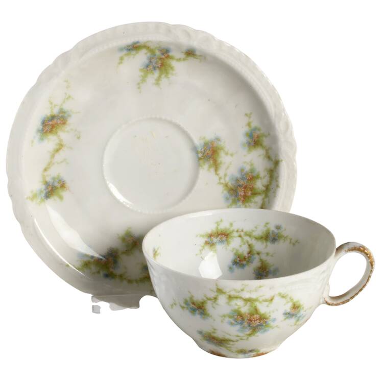 H328 Flat Cup & Saucer Set