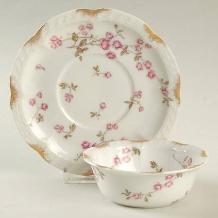 Schleiger 679-3 Ramekin & Saucer Set