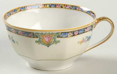 H483 Flat Cup