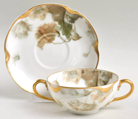 Flowers and Seeds (Blank 19) Flat Bouillon Cup & Saucer