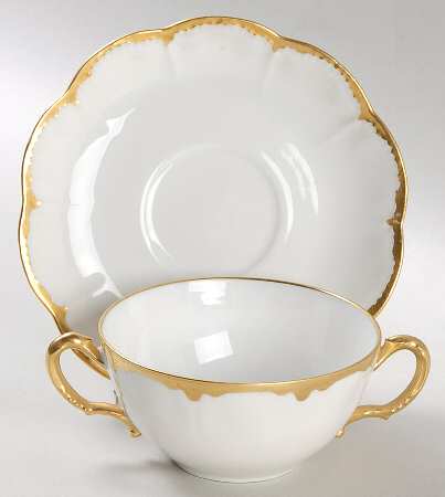 H522 Flat Bouillon Cup & Saucer