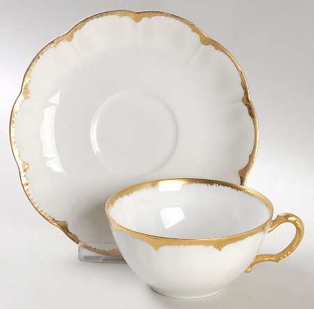 H522 Flat Cup & Saucer Set