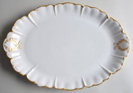 H522 16" Oval Serving Platter