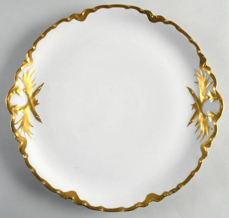 H526 13" Handled Chop Plate (Round Platter)