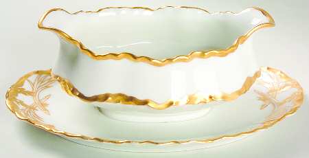 H526 Gravy Boat with Attached Underplate