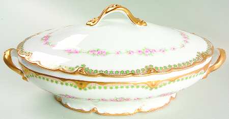 Schleiger 856-3 Oval Covered Vegetable