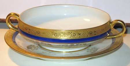 H80 Footed Cream Soup Bowl & Saucer Set