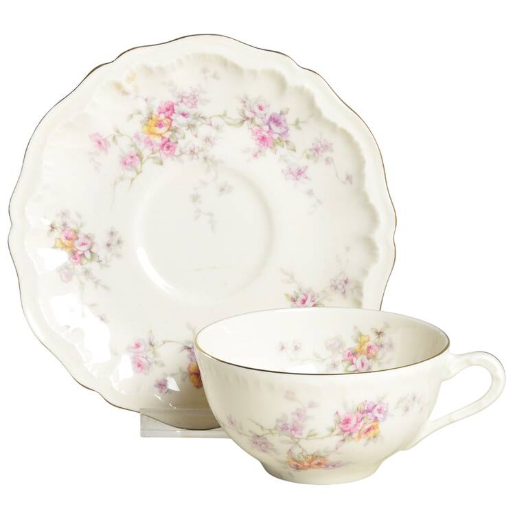 Helene Flat Cup & Saucer Set
