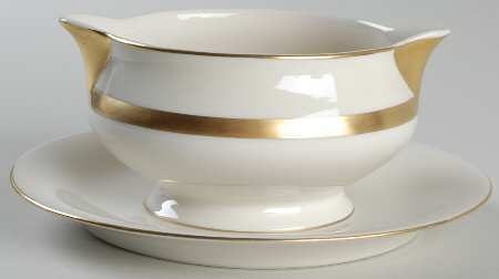Hollywood Gravy Boat with Attached Underplate