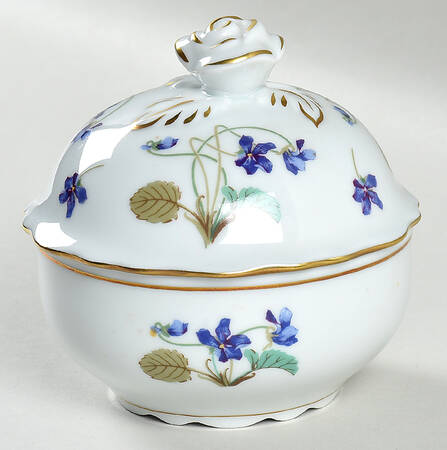 Imperatrice Eugenie 4" Round Box & Lid