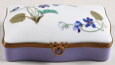 Imperatrice Eugenie 5" Rectangular Hinged Box