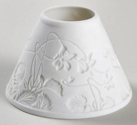 Imperatrice Eugenie Lithophane Candle Votive Globe