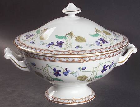 Imperatrice Eugenie Tureen & Lid