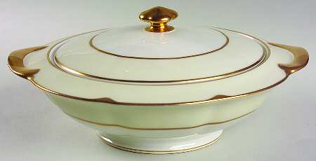 Ivory Round Covered Vegetable