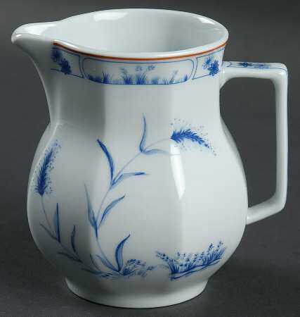 Jardin Bleu Creamer