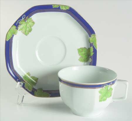 Jardin D' Hiver Flat Cup & Saucer Set