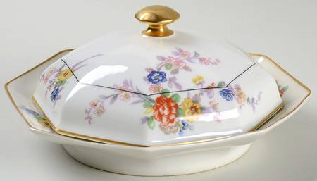 Jewel (Cream & White) Round Covered Butter