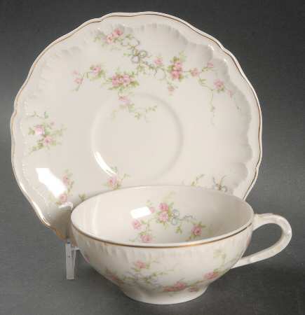 Juliet Flat Cup & Saucer Set