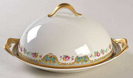 Juno Round Covered Butter w/Strainer