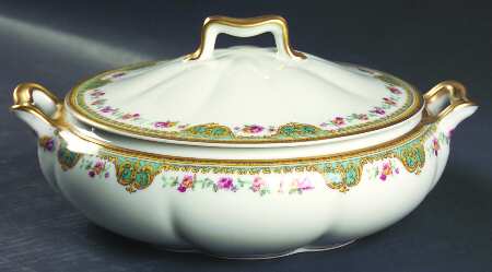 Juno Round Covered Vegetable