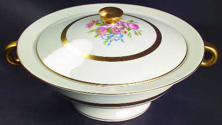 Kenmore Round Covered Vegetable