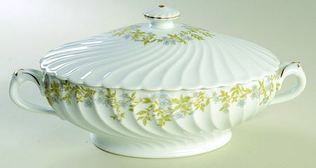 Lacelle Oval Covered Vegetable by Haviland