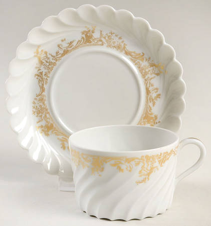 Ladore Flat Cup & Saucer Set