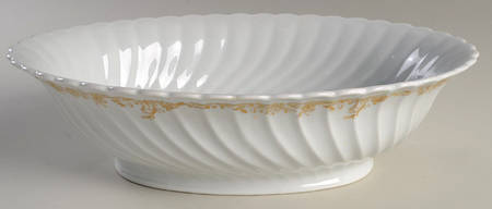 Ladore Oval Centerpiece