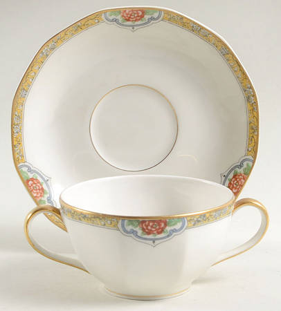 Lama Flat Bouillon Cup & Saucer