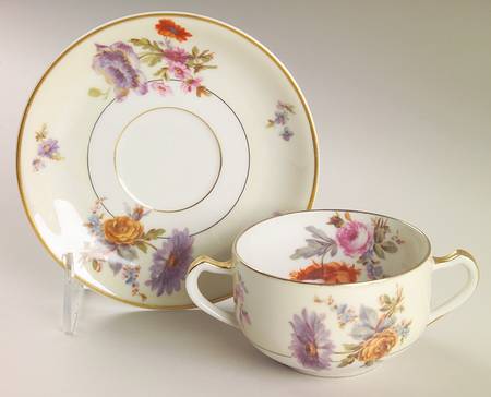 La Salle Flat Bouillon Cup & Saucer