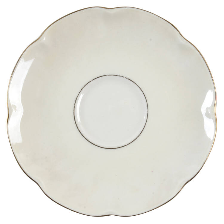 Leeds White and Cream Saucer
