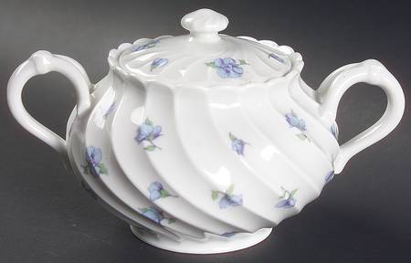 Linette Sugar Bowl & Lid