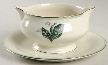 Lily of The Valley Gravy Boat with Attached Underplate