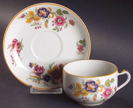 Lorraine Flat Cup & Saucer Set