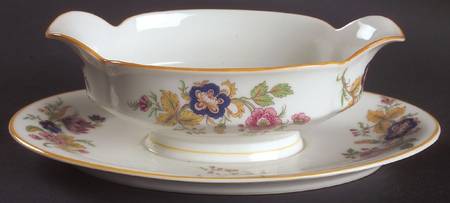 Lorraine Gravy Boat with Attached Underplate