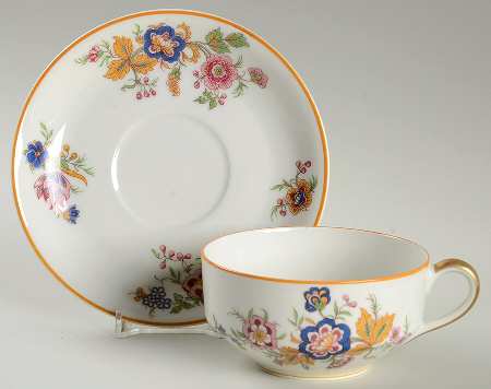 Lorraine Flat Cup & Saucer Set