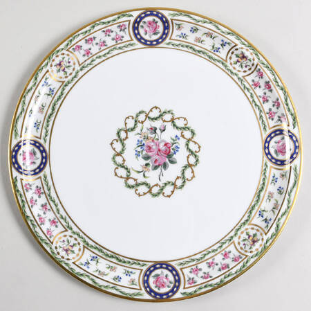 Louveciennes Cake Plate