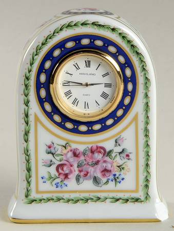 Louveciennes Quartz Clock
