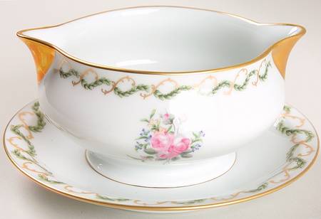 Louveciennes Gravy Boat & Underplate